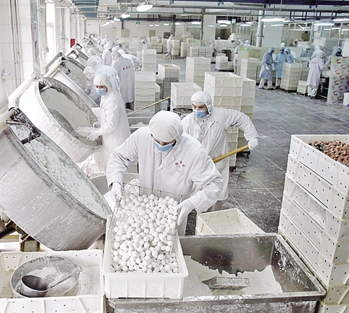 元宵節(jié)消費(fèi)市場(chǎng)觀察 春節(jié)余溫仍在，新消費(fèi)趨勢(shì)顯現(xiàn)